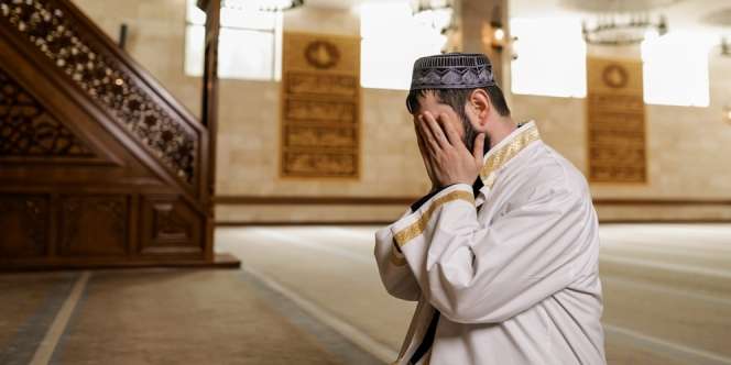 Doa Selamat Dunia Akhirat Lengkap Arab dan Artinya, Amalan untuk Hindari Marabahaya