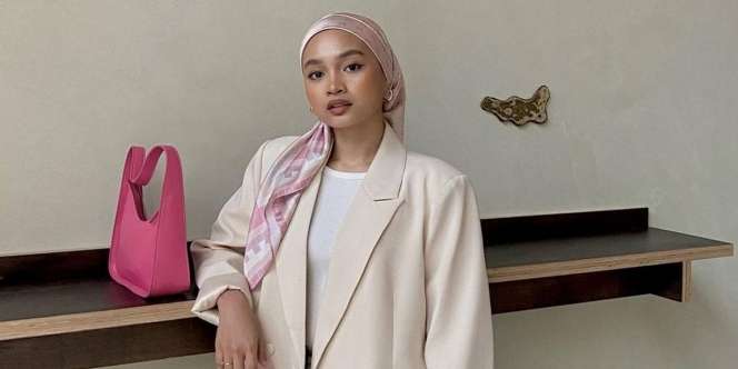 2 Cara Styling Turban Simpel Pakai Pashmina 