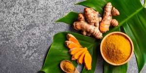 5 Trik Mengatasi Blender Menguning Sehabis Menghaluskan Kunyit
