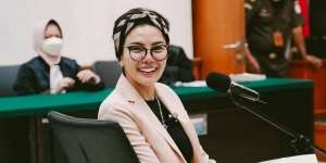 Nikita Mirzani Tak Jadi Minta Kembalikan Rp100 Juta yang Diberikan ke Bunda Corla