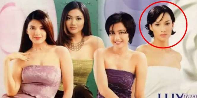 Ingat Bintang Iklan Sabun 90-an Ini? Dulu Artis Terkenal & Cantik Banget, Kini Bak Montir Ganti Ban Mobil Sendiri, Lihat Potretnya