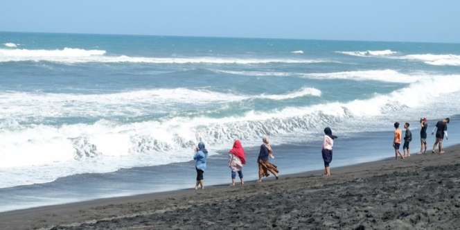 Eksplor Pantai-Pantai di Bantul, Enggak Akan Bosan!