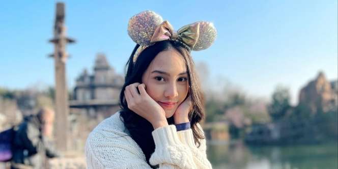 Foto Viral Sesi Pemotretan Anya Geraldine Pakai Gaun Tipis, Netizen `Auto Istigfar`