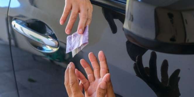 Begini Cara Jitu Berantas 'Pengemis Online' Mandi Lumpur di TikTok