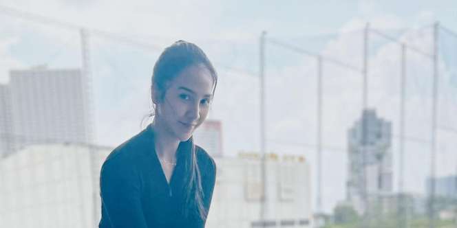 Pamer Main Golf, Foto Slide Terakhir Anya Geraldine Jadi Perbincangan