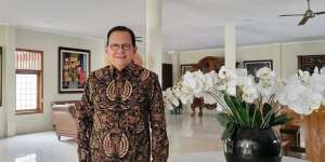 Potret Rumah Mewah Roy Marten Seluas 5000 Meter, Pernah Jadi Aktor Termahal Pada Masanya!