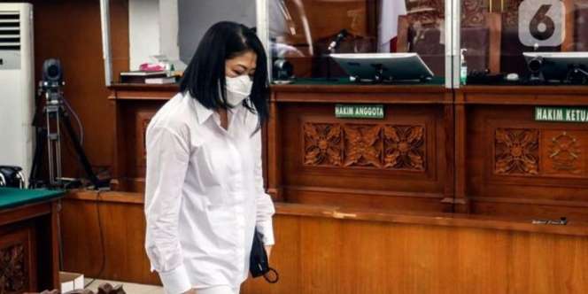 Keluh-kesah Pembelaan Putri Candrawathi: Saya Disebut Wanita Tua Mengada-ada