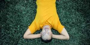 10 Arti Mimpi Merokok yang Sayang Dilewatkan, Bisa Berkaitan dengan Dunia Nyata