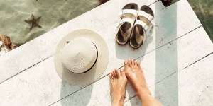 15 Arti Mimpi Beli Sandal Baru, Jangan Dianggap Remeh!