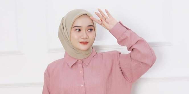 Styling Kerudung Flowy untuk Sehari-hari, Tak Geser Meski Tanpa Ciput