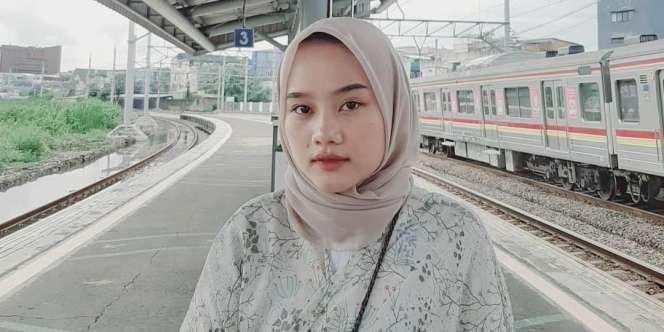 Bebas Ribet, Tutorial Kerudung Menutup Dada 