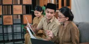 OJK Harus Turun Tangan Cegah PNS Gadai SK Pengangkatan Buat Jaminan Pinjaman