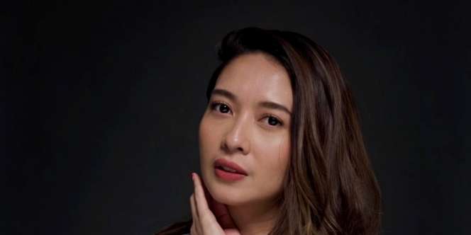 5 Potret Marchella FP yang Santer Disebut Tambatan Hati Baru Ariel NOAH