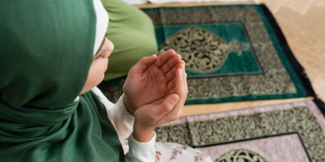 Bacaan Doa untuk Orangtua Saat Mulai Kesepian Ditinggal Anak