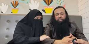 Masya Allah, Begini Kisah Peggy Melati Sukma Bertemu Suami dan Putuskan Langsung Menikah