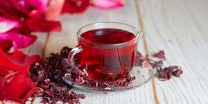 Sore-Sore Enaknya Minum Teh, Yuk Bikin Hibiscus Tea yang Berkhasiat untuk Pencernaan