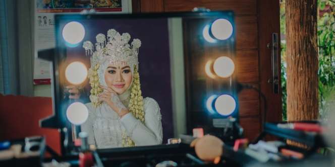 Tips Merias Emak-Emak Agar Hasil Riasan Tak Menor dan Bikin Pede