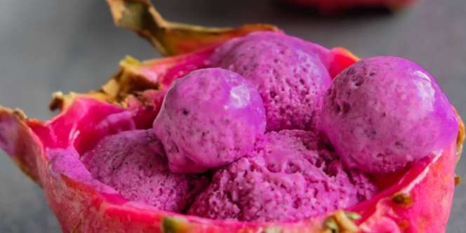 Praktis Banget, Bikin Es Krim Buah Hanya Pakai 3 Bahan