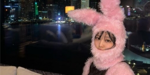 Pilihan Kostum Tak Biasa Jennie Blackpink Bikin Gemas Penggemarnya