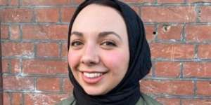 Hijaber Inggris, Nadeine Asbali: Berhijab Tak Perlu Validasi Orang Lain