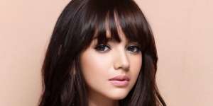 6 Potret Angelina Simperler, Definisi Semakin Tua Makin Cantik Sesungguhnya