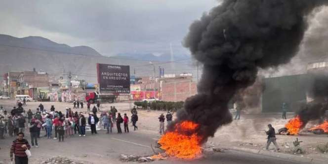 Rusuh Peru, Garis Waktu Krisis Politik
