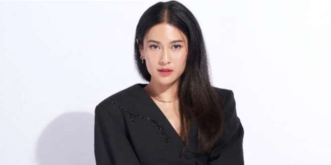 Dirias Makeup Sultry, Dian Sastro Dipuji Mirip Song Hye Kyo