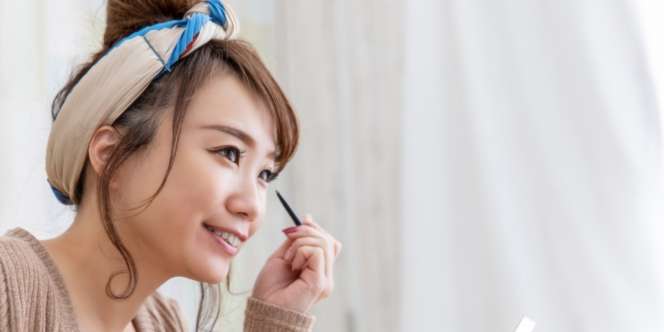 Kenali Fungsi 3 Jenis Eyeliner untuk Sempurnakan Riasan Mata