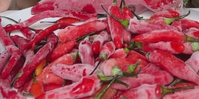 Cabai Dibekukan, Level Pedasnya Bisa Berkurang?