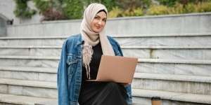 Bukan Cuma Karena Matahari, Wajah Kusam Bisa karena 3 Hal