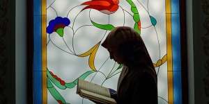 Memahami Keutamaan Surat Al-Mulk beserta Isi Kandungan dan Manfaatnya