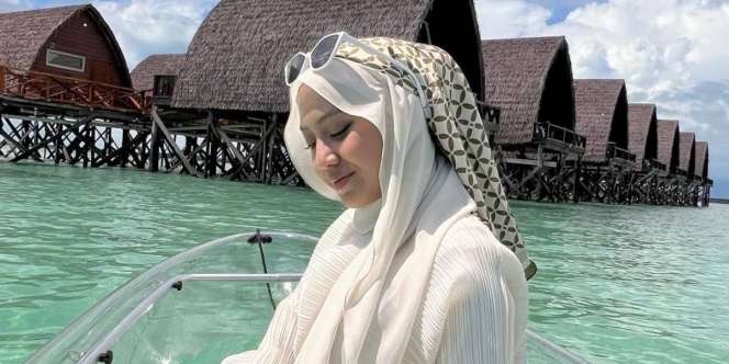 Trik Pakai Model Hijab Meleyot Secure Tanpa Ciput