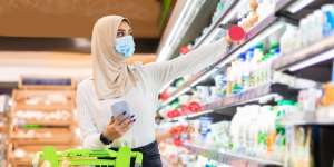 Ternyata Jenis Susu yang Disimpan di Chiller dan Rak Supermarket Berbeda
