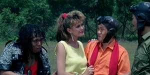 5 Potret Madonna, Bule Cantik Kekasih Dono di Film Godain Kita Dong