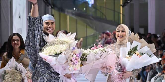 Koleksi 'Cahaya' Karya Ivan Gunawan untuk Hari Raya, Tonjolkan Keindahan Motif Yordania 