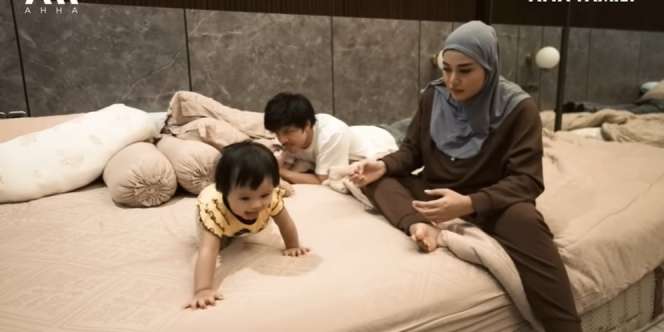 Potret Kasur Baru Atta Halilintar dan Aurel Hermansyah yang Super Lebar, Disebut Terbesar di Dunia!