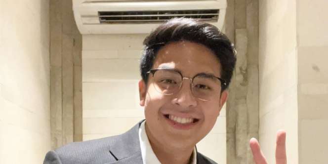 Ubah Gaya Rambut Pakai Poni, Hasilnya Bikin Jerome Polin Ngakak Sendiri