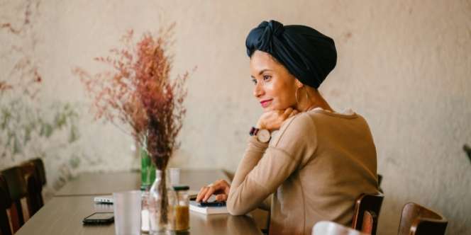 Ingin Rambut Kusam Jadi Berkilau? Buat Saja Masker Rambut dari Susu