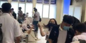 Viral Mahasiwa Geografi UGM Kompak Pakai Baju SMA, Dosen Sampai Ragu Masuk Kelas