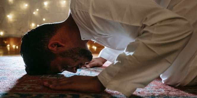 Doa Saat Berumur 40 Tahun dan Ibadah yang Perlu Dilakukan untuk Perbanyak Amal Sholeh