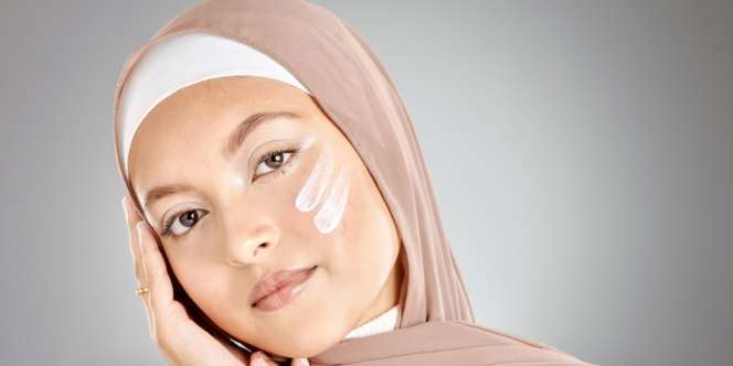 Pentingkah Mengetahui Perbedaan Hidrasi dan Kelembapan Kulit?