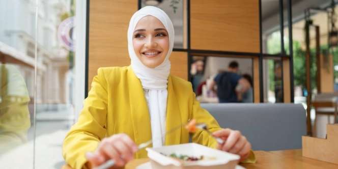 Konsumsi 5 Asupan Ini,  Bisa Bantu Cegah Osteoporosis Dini