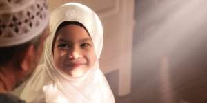  Apakah Orangtua Berdosa Bila Anak Tidak Sholat?