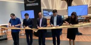 Penampakan Kantor Pusat Baru Mazda di Jakarta, Dua Mobil Limited Edition Ikut Mejeng