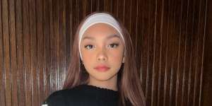 Potret Naura Ayu, Putri Nola Be3 yang Makin Cantik