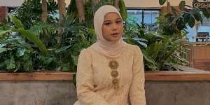 Kunci Pashmina Flowy Style dengan Tampilan Rapi