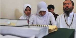 Masih Ingat Gadis 12 Tahun yang Dinikahi Syekh Puji? Dulu Kisahnya Viral Hingga Akui Trauma, Begini Kabarnya Sekarang!