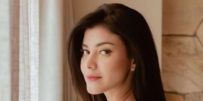 5 Pesona Medina Barackbah, Wanita Cantik yang Diduga Kekasih Baru Gading Marten