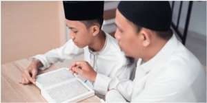 Mengetahui Keistimewaan Surat Al-Insyirah dan Isi Kandungannya, Jadi Penghibur Hati yang Berduka