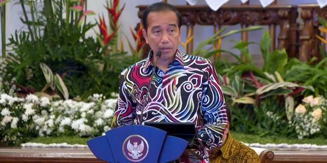 Semprot Pejabat Birokrasi Hedonis Pamer Harta di Medsos, Jokowi: `Wajar Rakyat Kecewa`